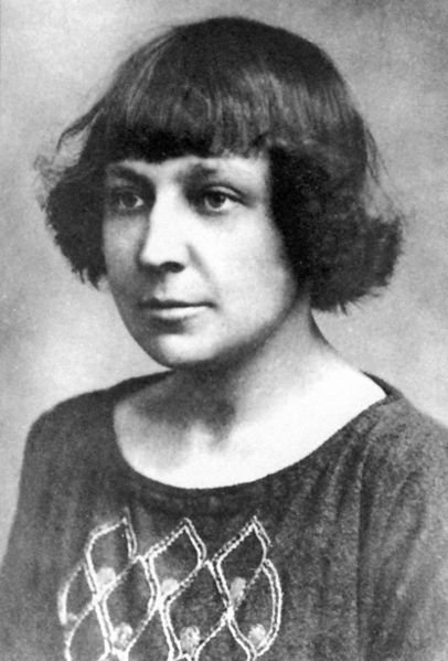 8 октября – 125 лет со дня рождения МариныИвановны Цветаевой (1892-1941), русского поэта, прозаика, драматурга.