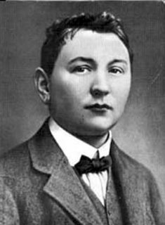 30 апреля – 135 лет со дня рождения Ярослава Гашека (1883-1923), чешскогописателя.
