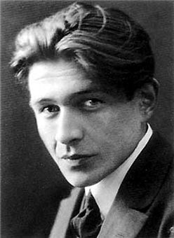 6 декабря – 115 лет со дня рождения Гайто Газданова (1903-1971), русского писателя.